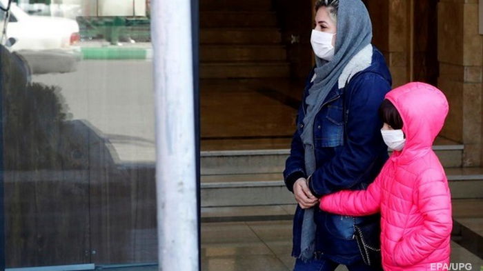 В Украине восемь тысяч новых случаев COVID