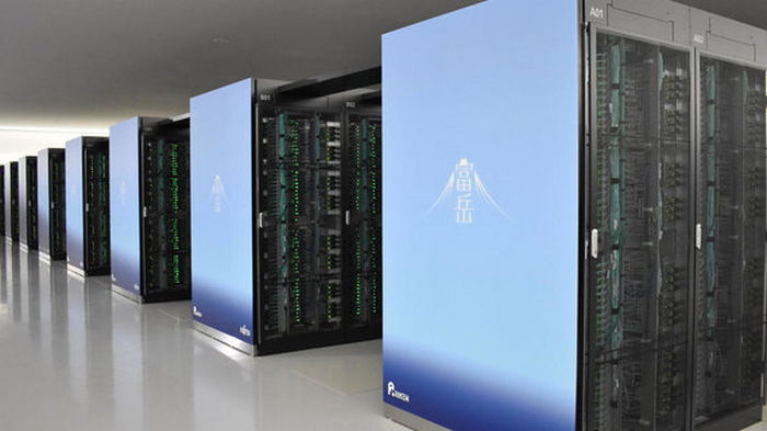 Японский суперкомпьютер Fugaku запустили на полную мощность. Он поможет изучать COVID-19