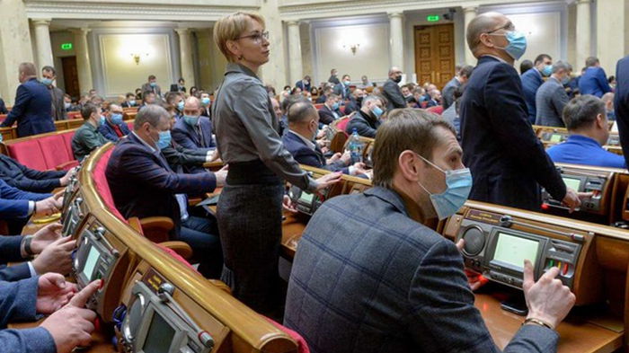 Рада отменила заседания до конца локдауна в Киеве