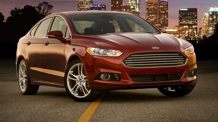 Внедорожники рулят: Ford снимает с производства популярную модель седана