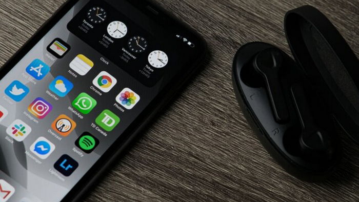 Владельцам iPhone нужно внепланово обновить систему: что может быть