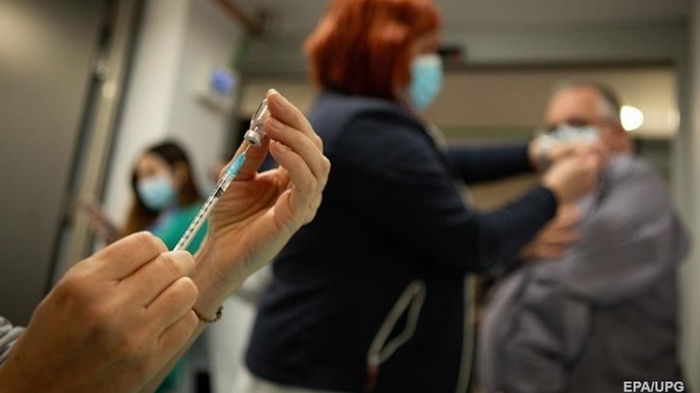 Минздрав поставил Украину на 78 место по вакцинации