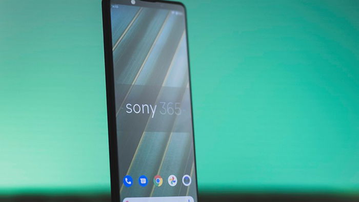 Sony представила новый смартфон Xperia 1 III с 4К-экраном (видео)