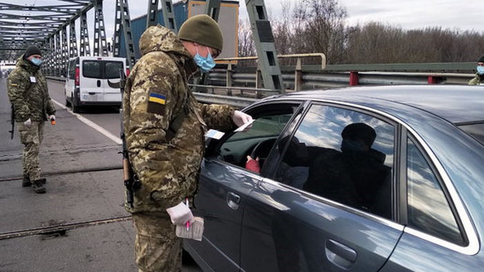 Украина не планирует закрывать границы из-за ситуации с COVID-19 — Ляшко