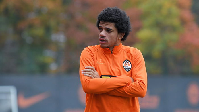 Бразильский клуб объявил о подписании звезды Шахтера после его ухода