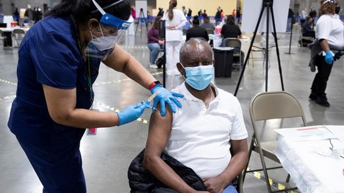 В США новая смерть после вакцины Johnson & Johnson