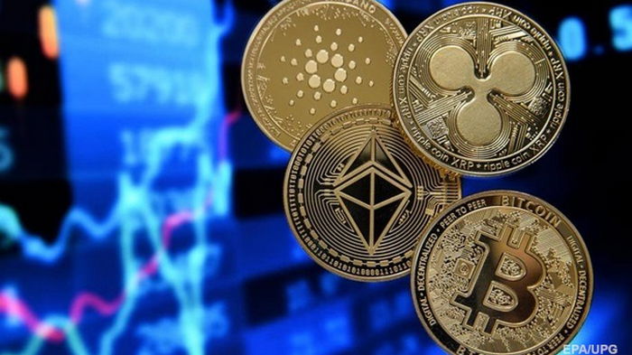 Биткоин подскочил в цене после обвала