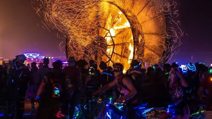 Фестиваль Burning Man отменили во второй раз