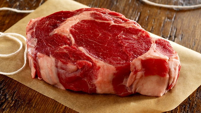 Медики уточнили, как именно употребление красного мяса влияет на здоровье вашего сердца