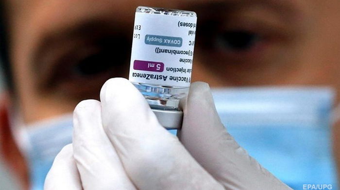 В Канаде после прививки AstraZeneca умерла женщина - СМИ
