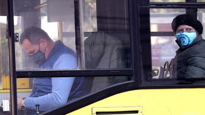 Из красной зоны исключили три области