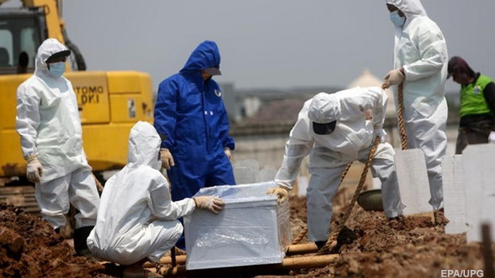 Число зараженных COVID-19 в мире превысило 160 млн