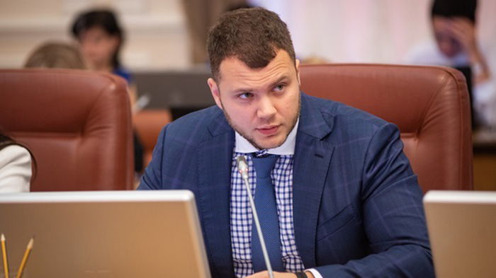 Рада уволила министра инфраструктуры Криклия