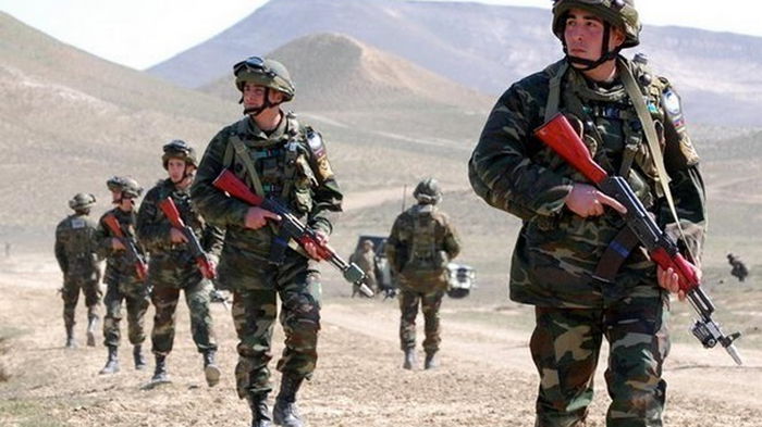 Армия Азербайджана начала масштабные учения
