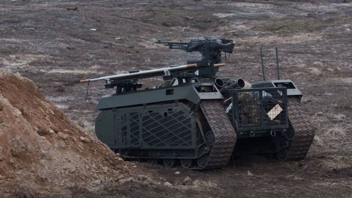 В Эстонии испытали необычного боевого робота THeMIS (видео)