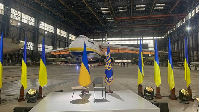 Зеленский объяснил выбор места пресс-конференции