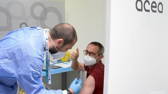 В Украине привили почти 1,1 млн человек