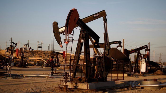 Цена на нефть впервые за два года превысила $74