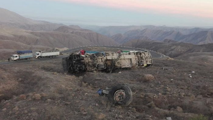 В Перу разбился автобус с рабочими, 27 жертв