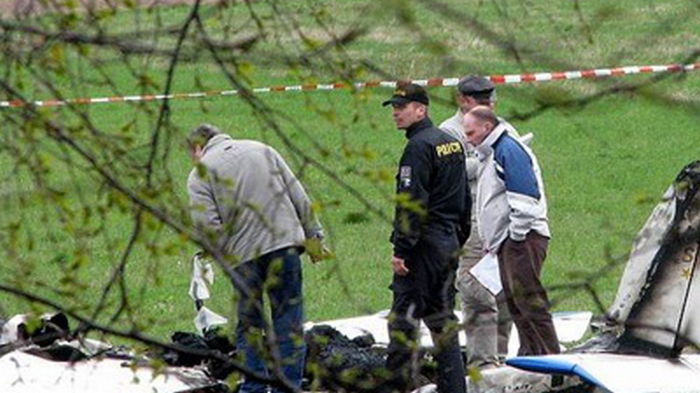 В Чехии упал учебный самолет, один погибший