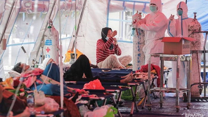 ВОЗ предупреждает о смертельной волне COVID-19