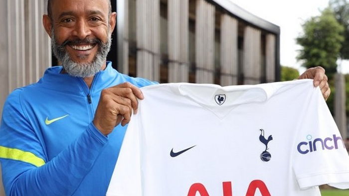 Нуну Эшпириту Санту возглавил Тоттенхэм