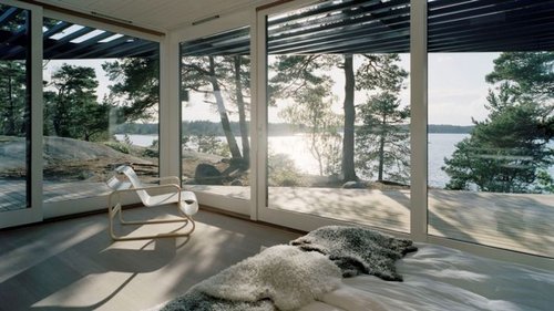 Нюансы остекления загородных домов и коттеджей