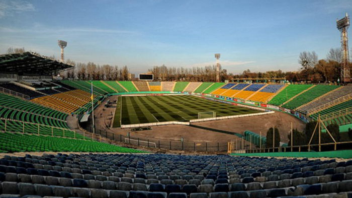 УАФ запретила проводить матчи на стадионе Украина