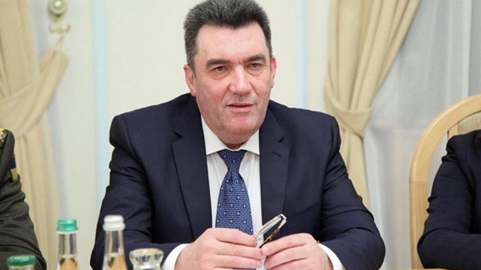 Данилов: Против олигархов есть не только план Б