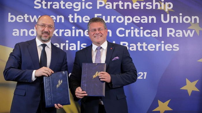 Украина и ЕС подписали сырьевое соглашение