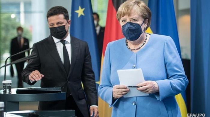 Меркель пообещала Украине 1,5 млн доз COVID-вакцин