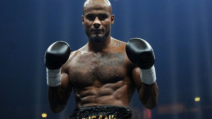 В Дубае утонул сын знаменитого боксера