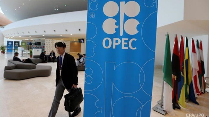 Страны ОПЕК+ договорились увеличить добычу нефти