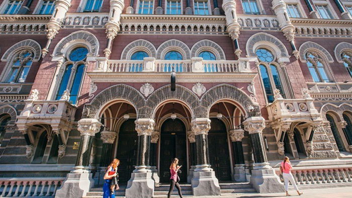 Курсы валют на 23 июля: гривна вернулась к росту