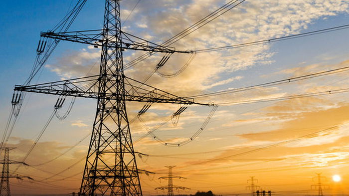 Электроэнергия для населения: Кабмин сегодня может продлить фиксированную цену
