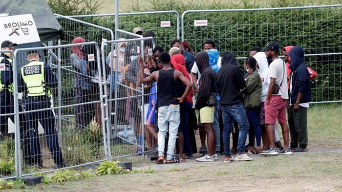 Литва выплатит €300 согласившимся вернуться на родину мигрантам - СМИ