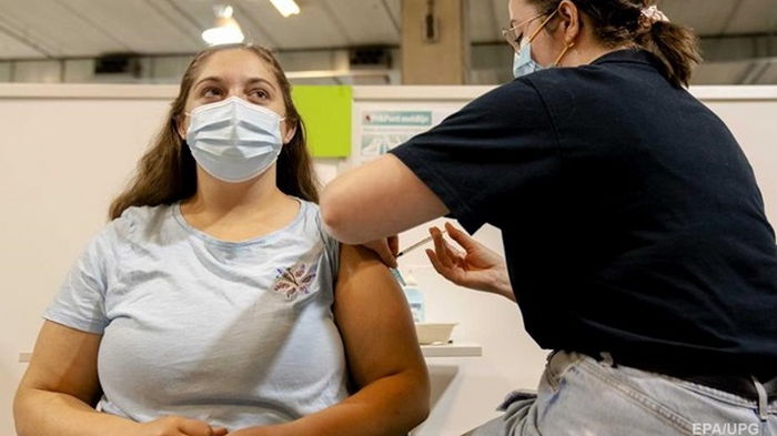 За сутки вакцинировано 140 тысяч украинцев