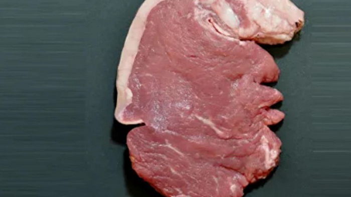 Кусок мяса в виде лица Трампа покорил всемирный конкурс (фото)