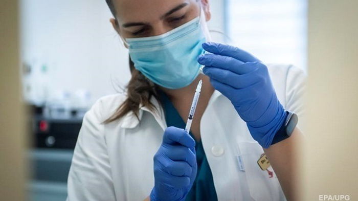 Киевляне смогут привиться от COVID-19 в автобусе