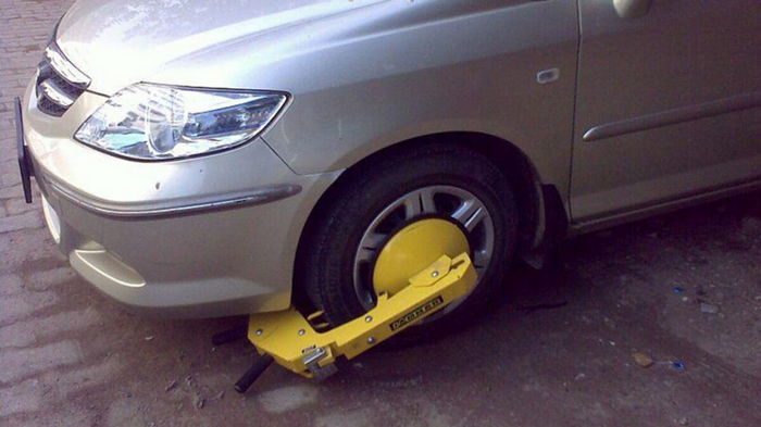 В Украине начнут применять блокираторы колес автомобиля