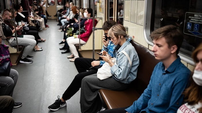 В Украине утроился прирост COVID