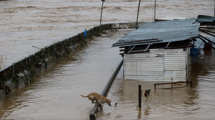 Тайфун Чанту вызвал наводнение на севере Филиппин: тысячи человек эвакуированы