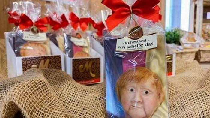 В Германии продают марципаны в форме головы Меркель