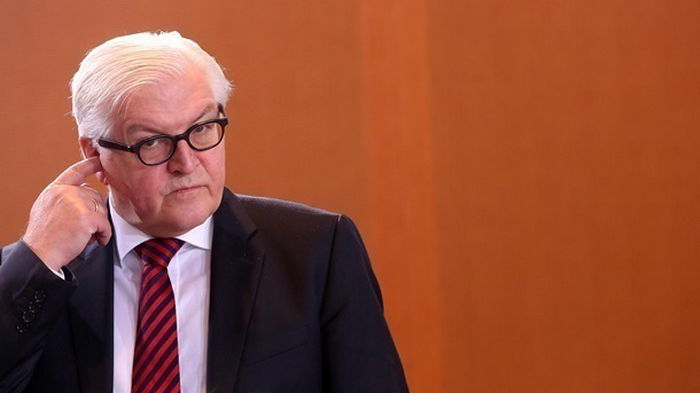 Штайнмайер опроверг слухи об отмене безвиза