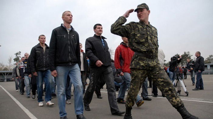 В Украине начался осенний призыв