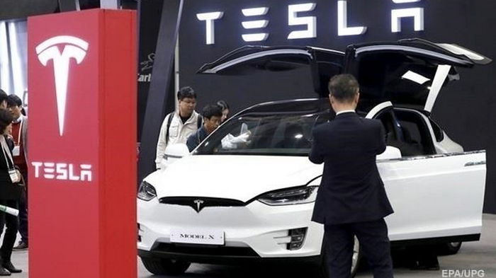 Tesla продала рекордные 620 тысяч электромобилей с начала года