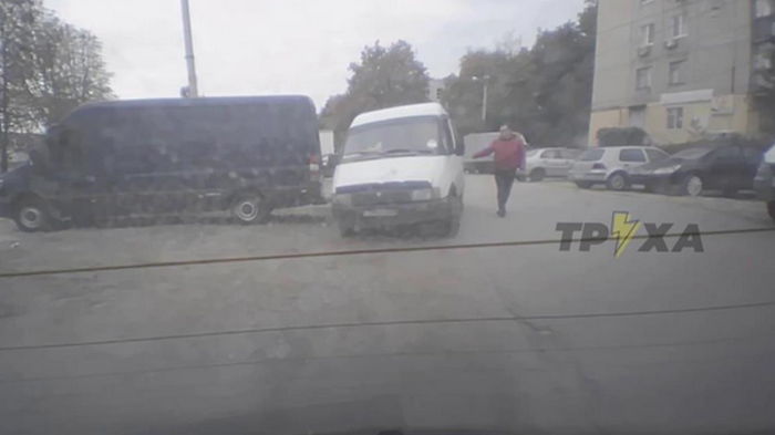 В Харькове угнали авто с картошкой в счет зарплаты (видео)