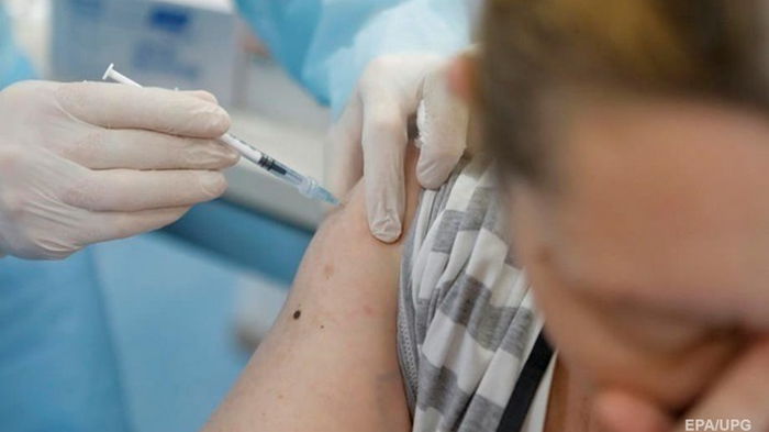 Эксперты ВОЗ рекомендовали дополнительное COVID-прививки