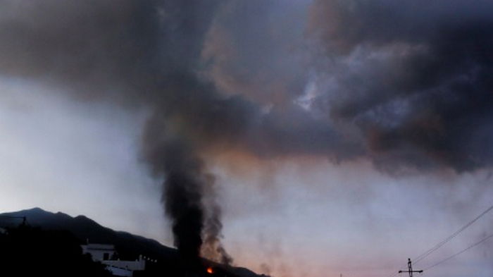 Извержение вулкана на Ла-Пальме: собираются эвакуировать еще 300 человек