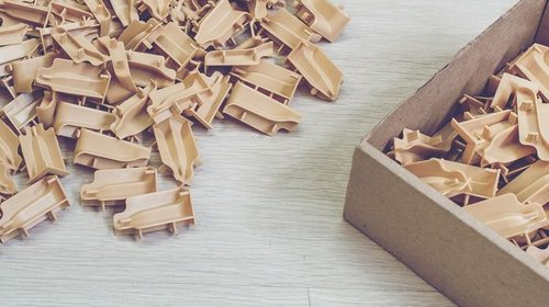 Особенности и преимущества литья изделия из пластмассы